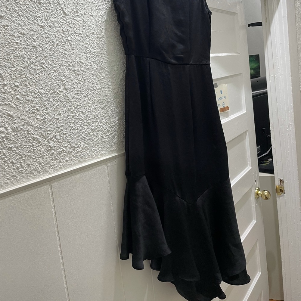 Asymmetrical black dancing dress 💃